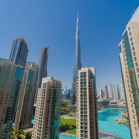 2002 Boulevard Central Dubai Exterior foto
